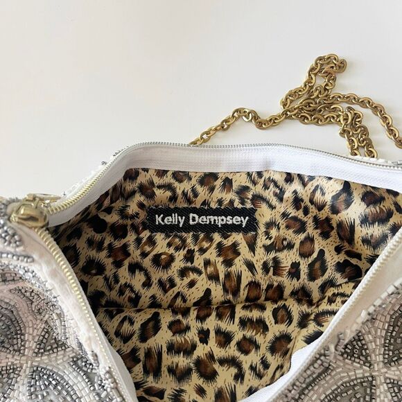 Kelly Dempsey White Silver Beaded Purse - Picture 4 of 6